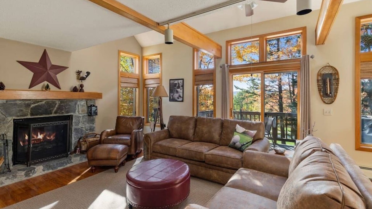 Wilmington House | Golfers Paradise! Walk to the 1st tee at Haystack