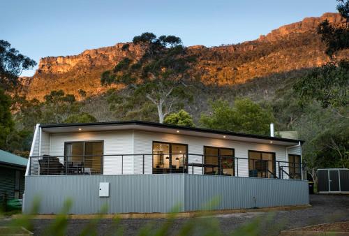 Halls Gap House | Golton in the Gap