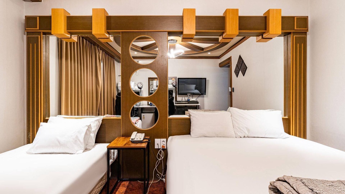 Gongju Hotel | Gongju Hotel del Luna