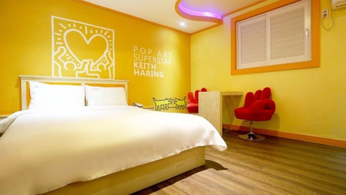 Gongju Hotel | Gongju Khan