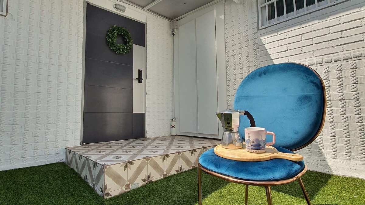 Torimil-tong House | Good Location & Clean house for 6pax [Seoul Times SQ Mall/Yeongdeungpo Station]