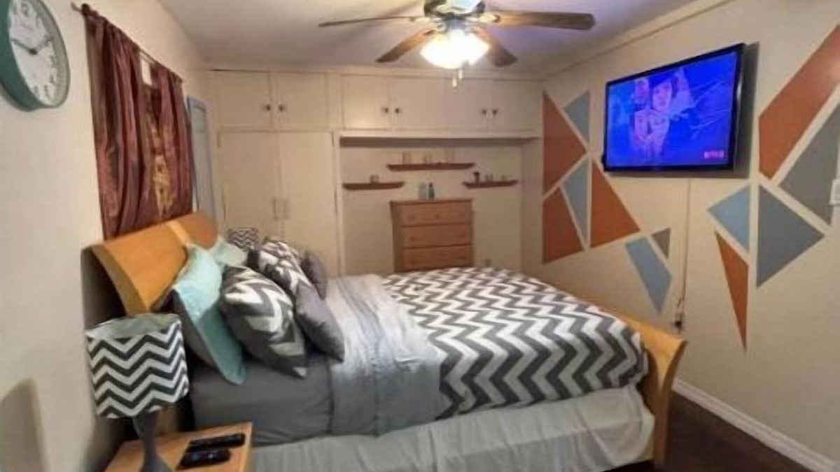 Spring Hill House | Good Location/Good people AND GOOD VIBES ONLY