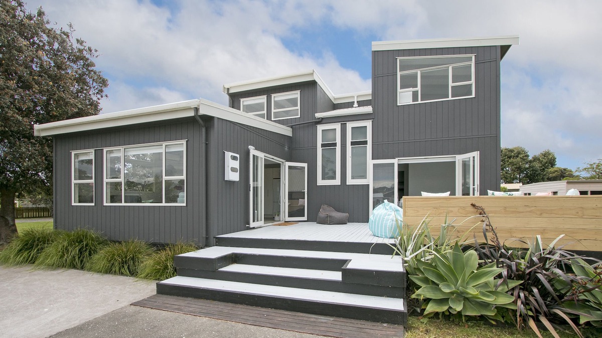 Waihi Beach House | Good Times and Tan Lines - Waihi Beach Holiday Home