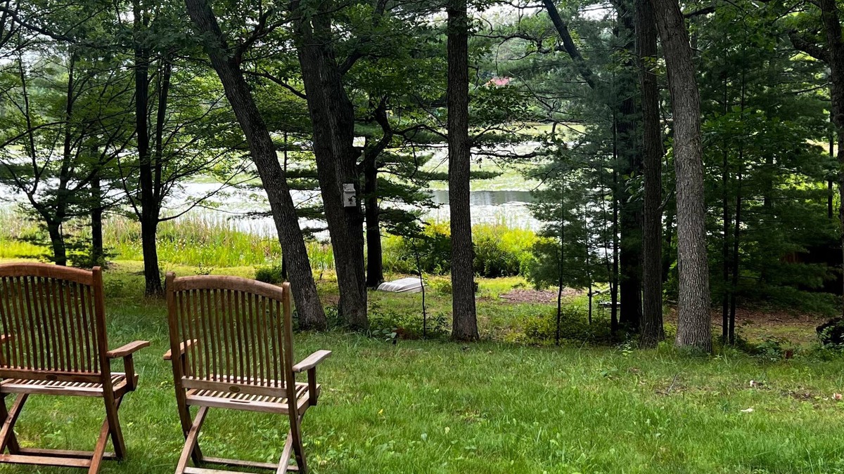 Hale Cottage | Good Times in the Yellow Friendship House