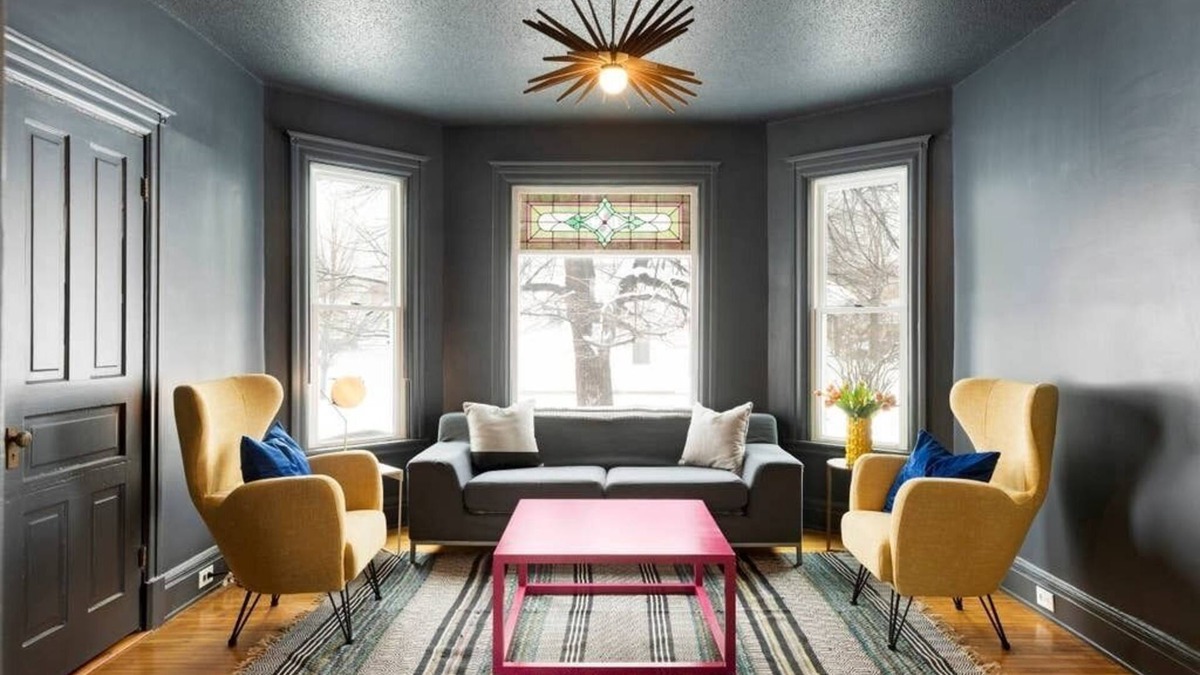 Northeast Minneapolis Apartment | Good vibes only live here! New, sassy, and oh-so-much fun just happened in Northeast, Minneapolis