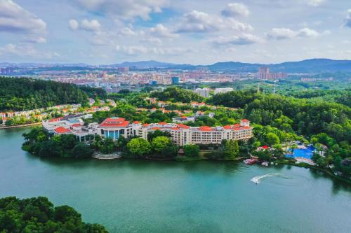 Miaolingjiuwei Hotel | Good View Hotel Tangxia - 15 mins drive from Dongguan South Railway Station