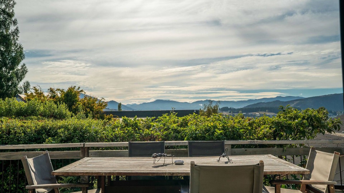 Wanaka House | Goodall Crib - Wanaka Holiday Home