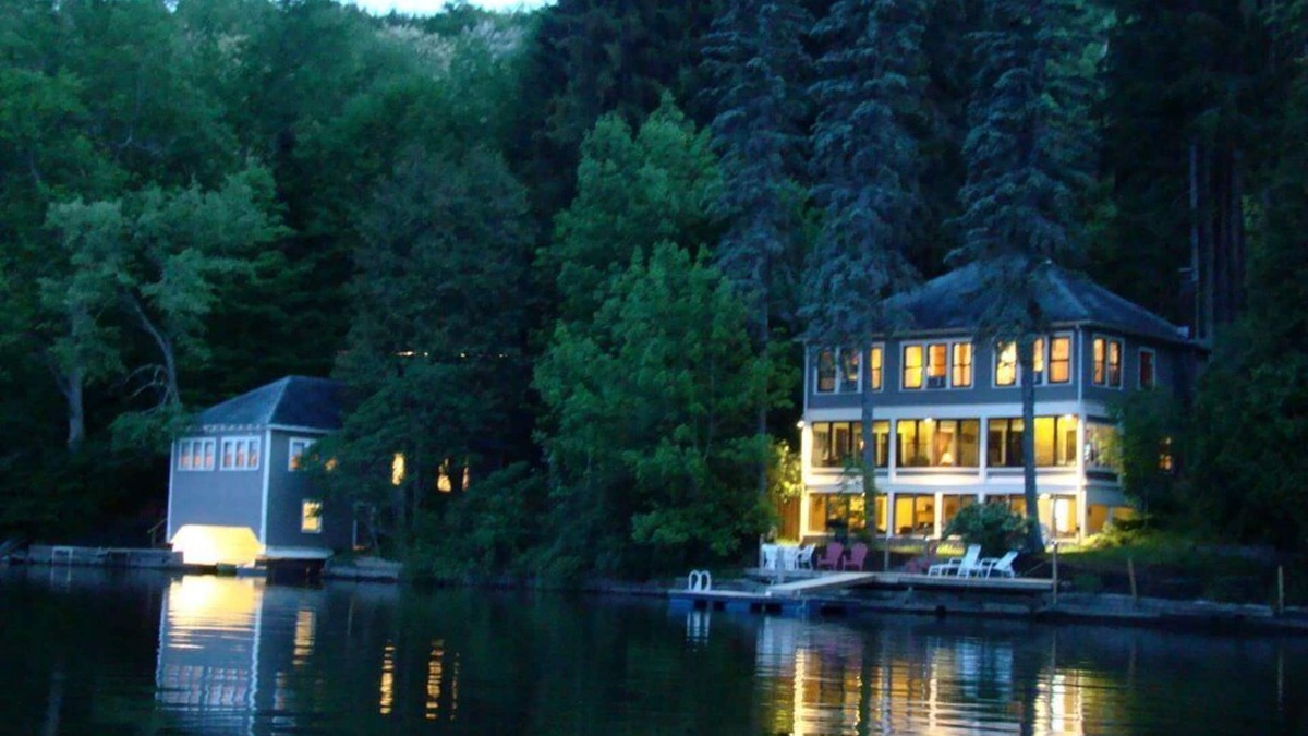Oneonta House | Goodyear Lodge - Main Lodge + Boathouse, close to all tournaments
