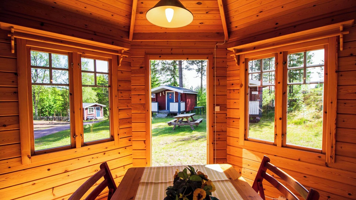 Mora Bed & Breakfast | Gopshusgården - Rum och Stugor