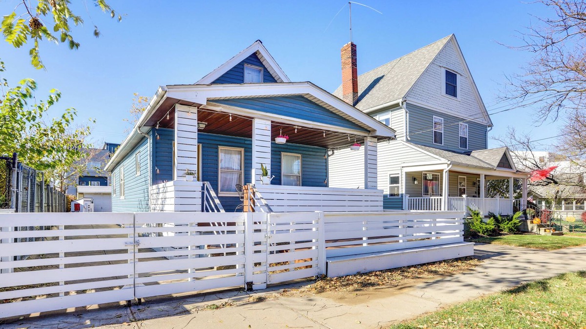Cleveland Apartment | Gordon Square Studio ~ 4 Mi to Downtown Cleveland!