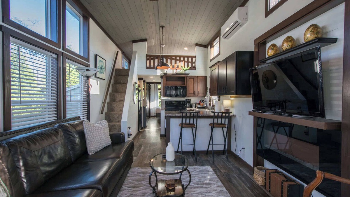 Upward House | Gorgeous 1BR Tiny Home w/Pool | Bocce | Free Tix