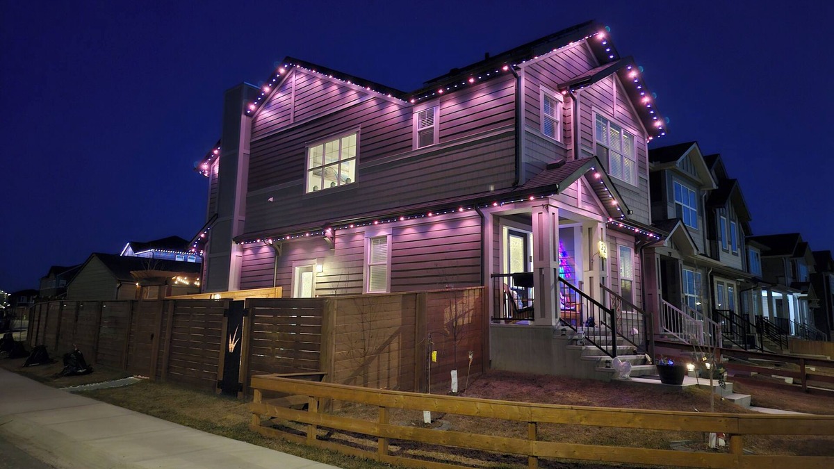 Southeast Calgary Apartment | Gorgeous 2-Bedroom Suite Oasis!
