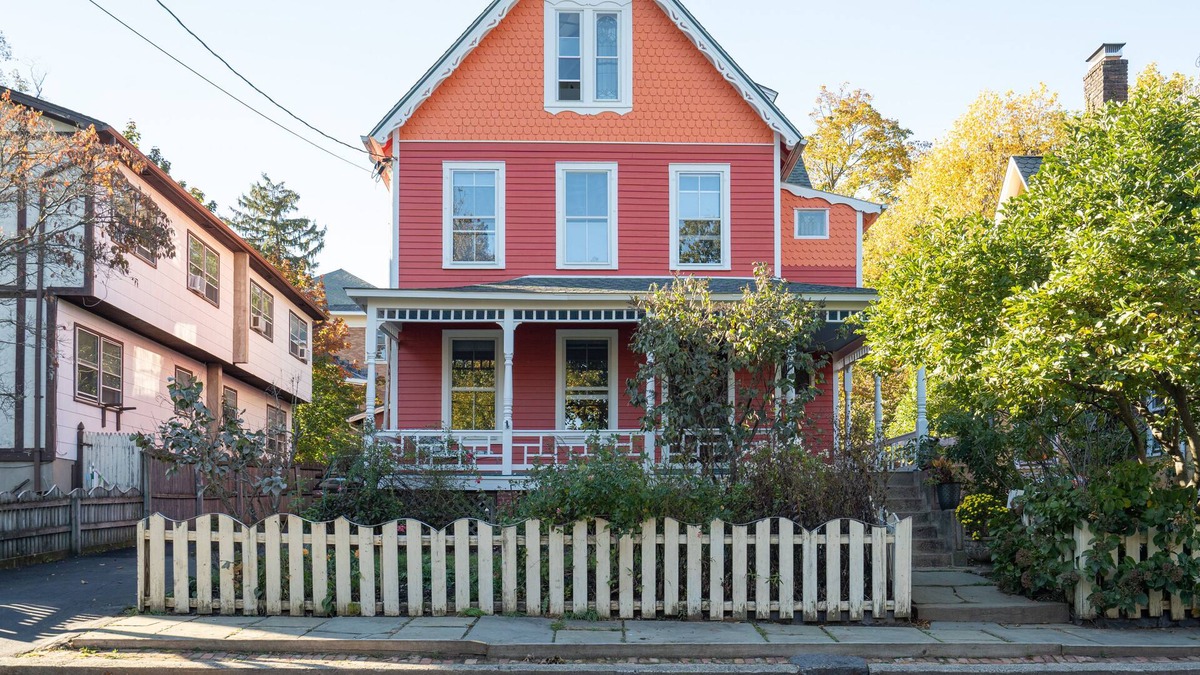 Nyack Apartment | Gorgeous 2 BR with private garden, walk to town