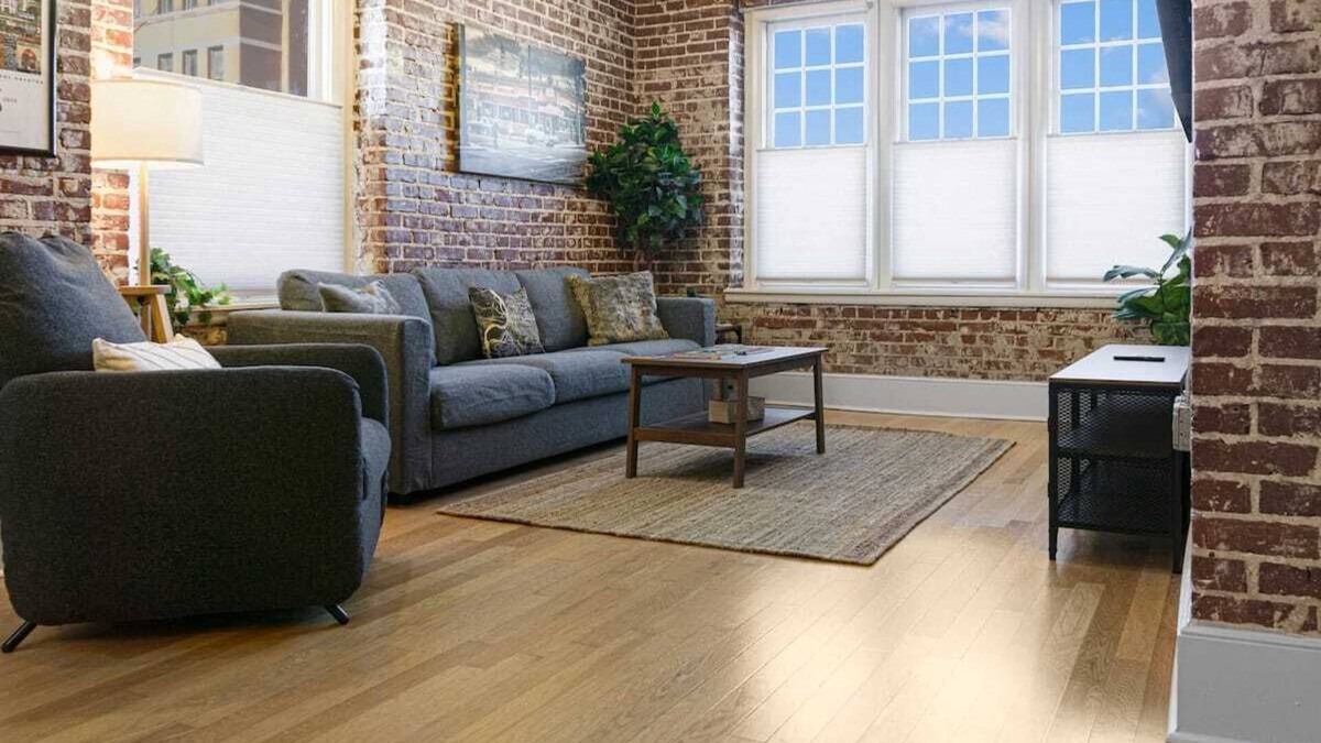 South Main Historic District Condo | Gorgeous 2BR downtown condo near EVERYTHING!