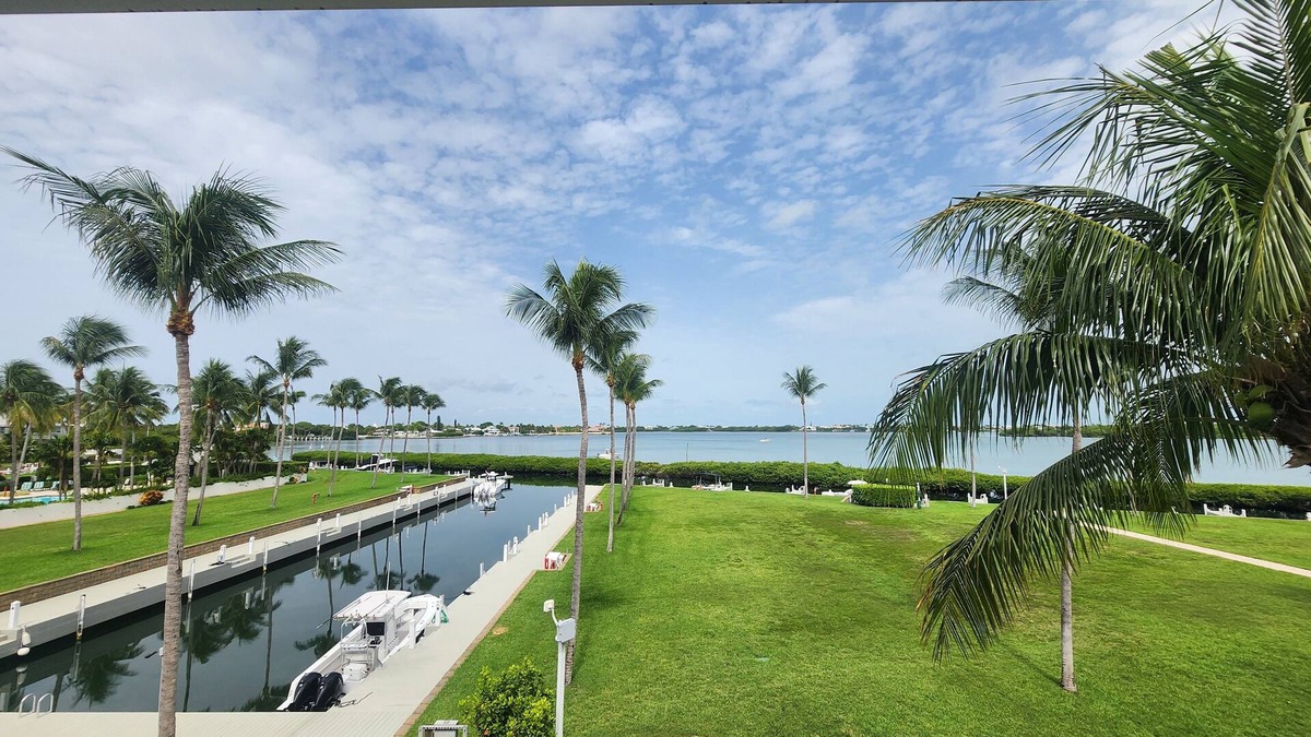 Indigo Reef Marina Homes House | Gorgeous 3/2.5 townhouse w. pool and dockage at Indigo Reef #46