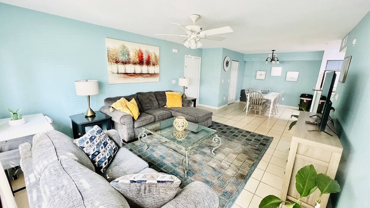 Indian Bayou Condo | Gorgeous 3 bed 2 bath condo with pool near beach