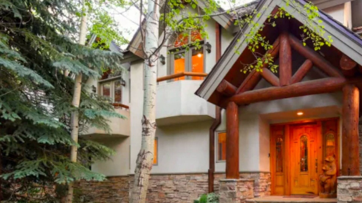 Aspen House | Gorgeous 4 Bedroom Home Aspen Core, Hot Tub!