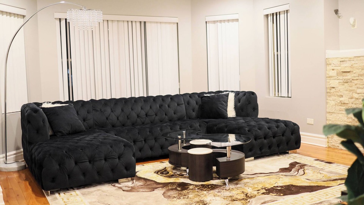 South Shore Apartment | Gorgeous 4BDR in Chicago/15mins from DWTN Brand New!