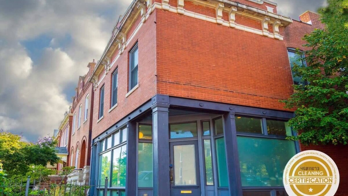 Tower Grove East House | Gorgeous 5BR Storefront Home/ABODEbucks