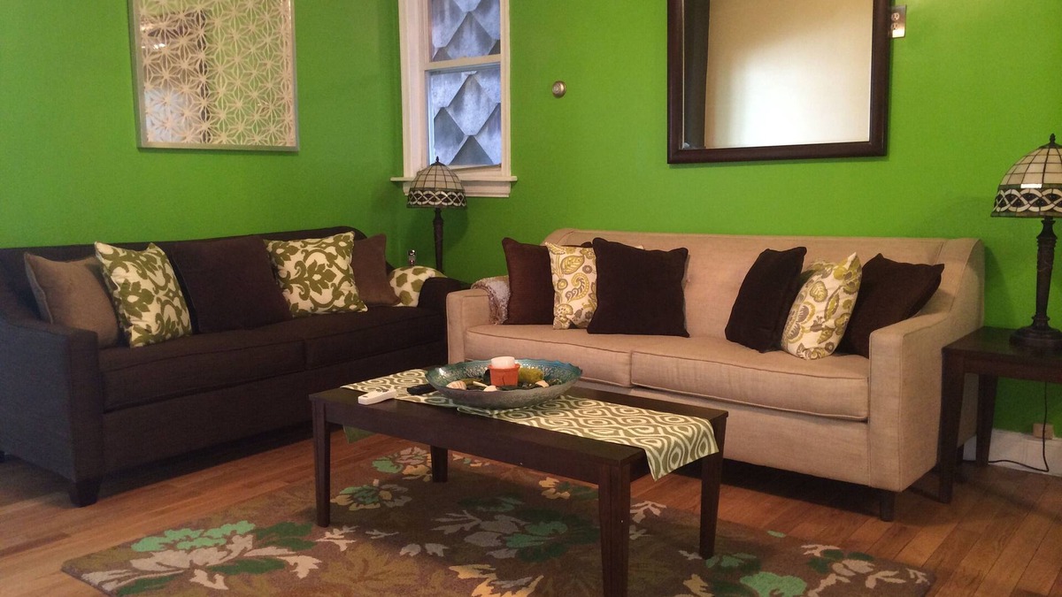 Union City Apartment | GORGEOUS APARTMENT 10 MINUTES AWAY FROM TIMES SQUARE BY BUSES RUNNING 24 HOURS