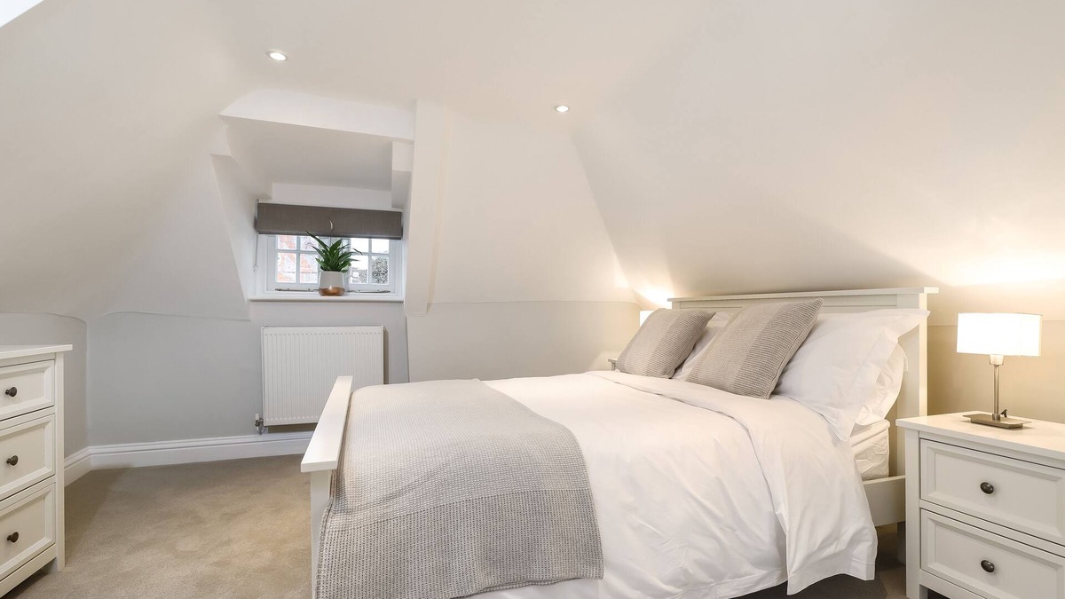 Winchester Apartment | Gorgeous Apartment in the heart of Winchester