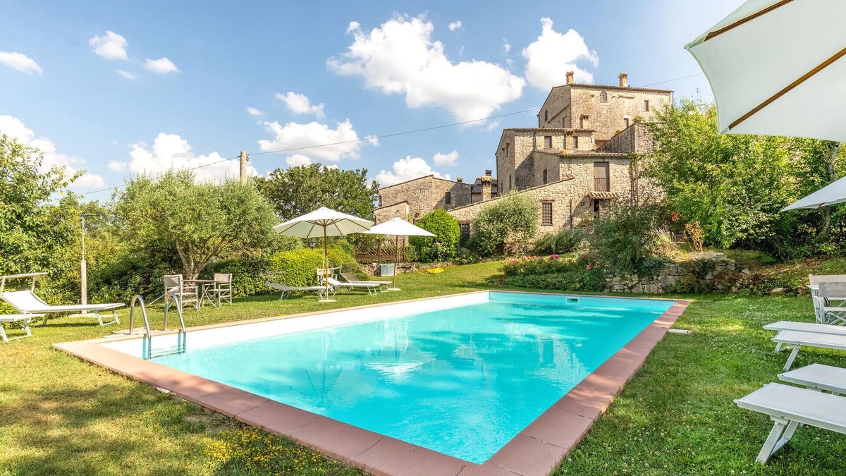 Acqua Loreto Apartment | Gorgeous apartment in Todi PG with WiFi