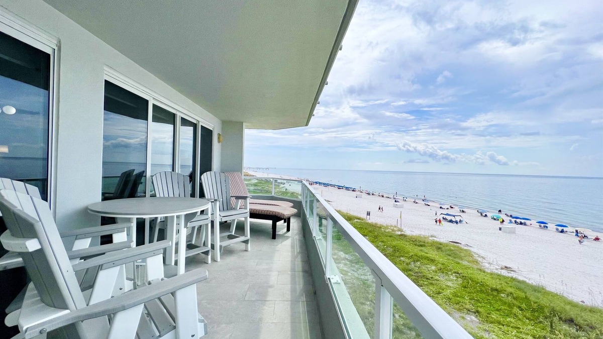 Orange Beach Condo | Gorgeous Beach-Front Orange Beach Luxury Condo with Balcony! Amazing Gulf Views!