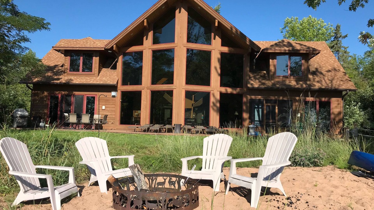 Washburn House | Gorgeous Chalet on Lake Superior with Private Sandy Beach!