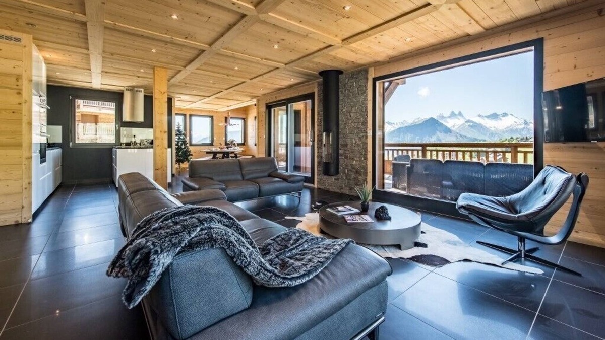 La Toussuire Ski Chalet | Gorgeous chalet up to 14 guests with swimming-pool