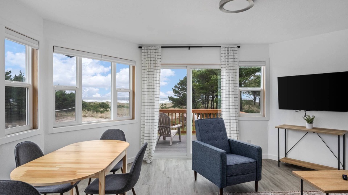 Rockaway Beach Condo | Gorgeous Coastline Setting, Pet Friendly, Seconds to Beach, Community Fire-Pit & Volleyball - Unit 2