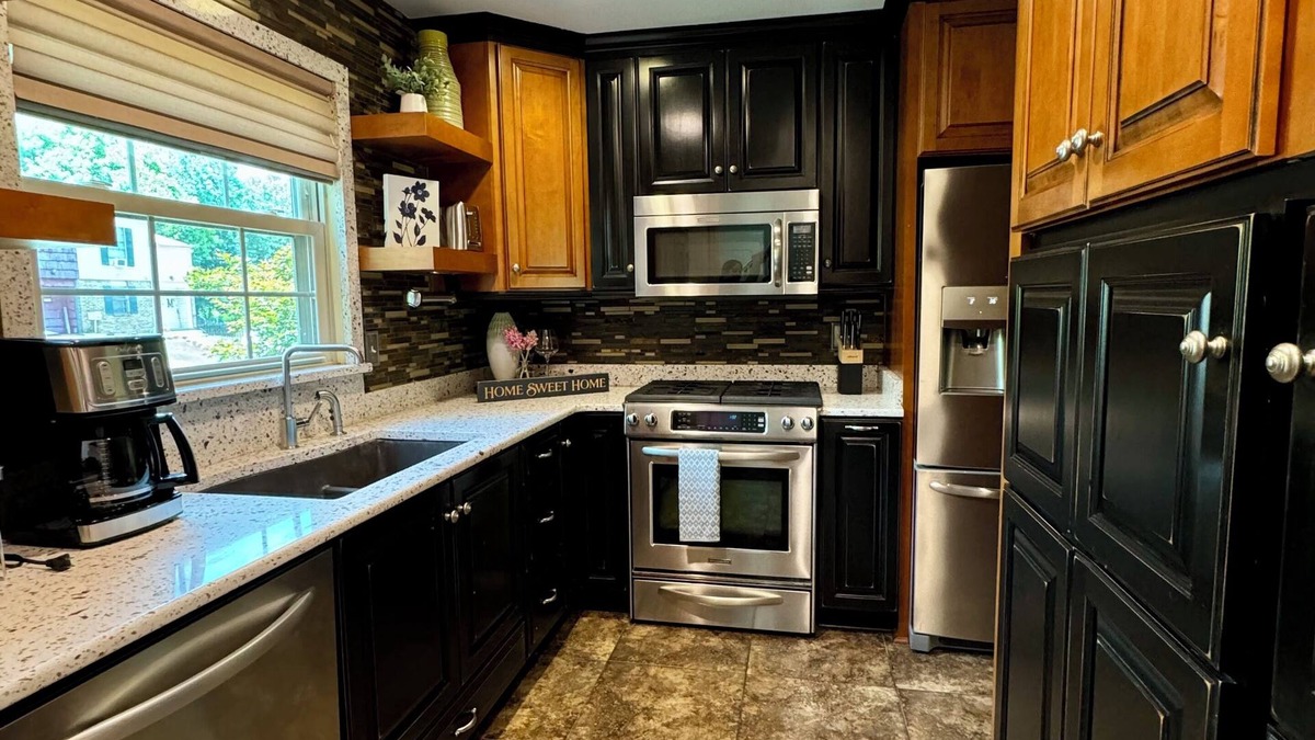 Hoover House | Gorgeous & Conveniently Located Townhome - Hoover/Vestavia - UAB - Met