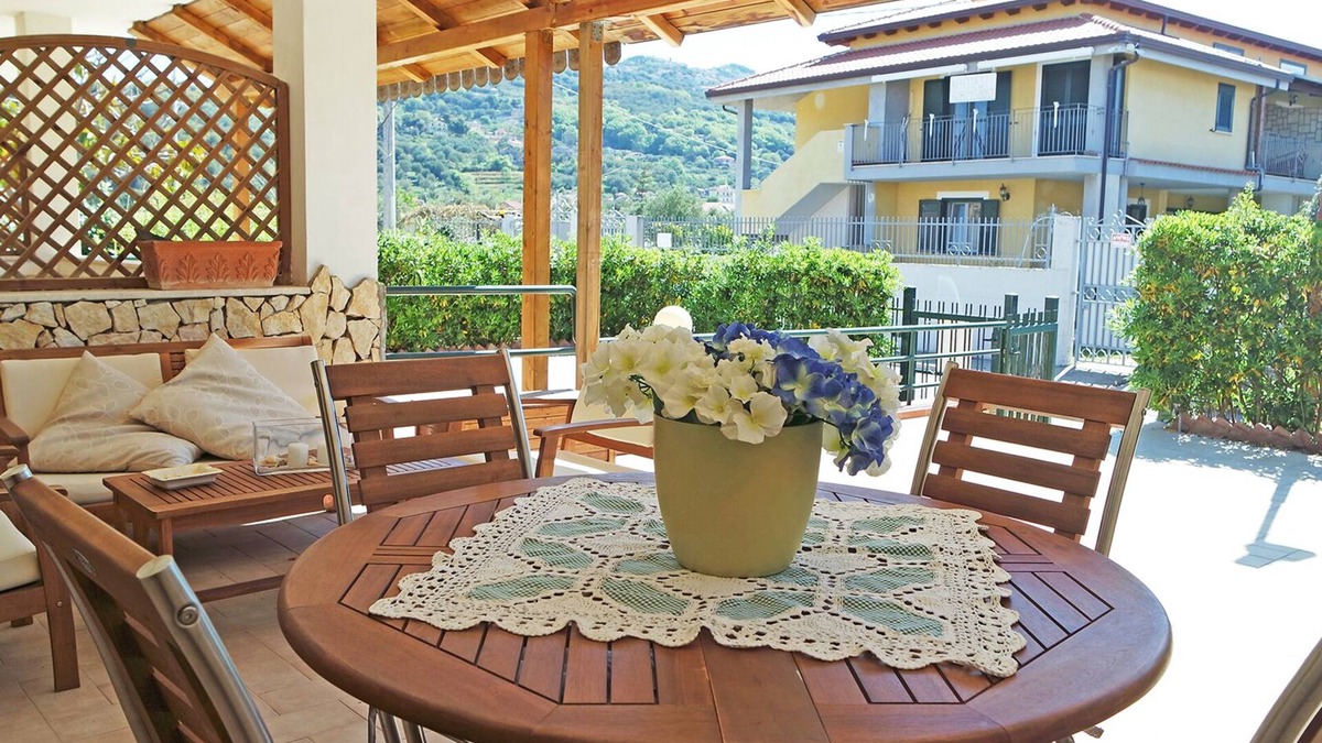 Marina di Ascea Villa | Gorgeous cottage just 70 m from the long, fine sandy shoreline of Ascea Marina