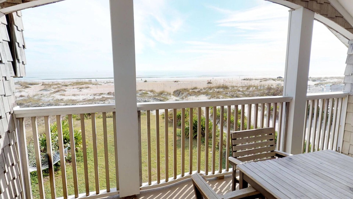 St. Augustine Beach House | Gorgeous Direct OCEANFRONT Home - Straight Out of Pottery Barn - 3 Decks/Pool Table - Amazing Views