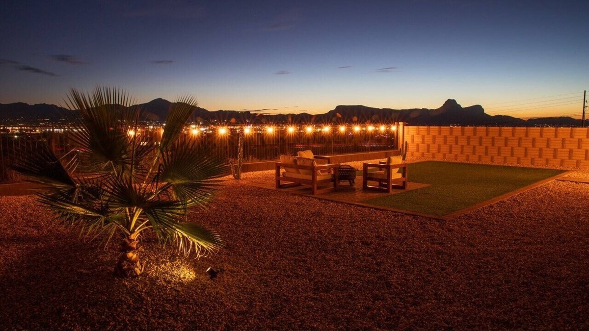 Tucson House | Gorgeous Foothills Home w/GREAT location & beautiful mountain/city lights views