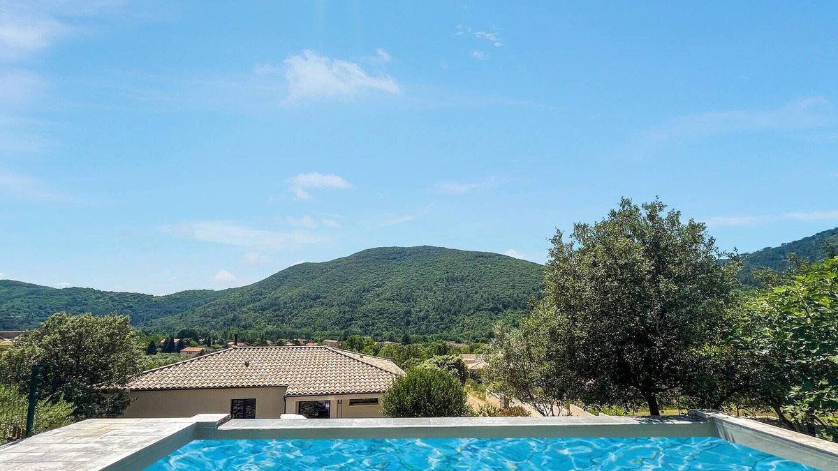 Saint-Florent-sur-Auzonnet House | Gorgeous home in St-Florent-sur-Auzonne