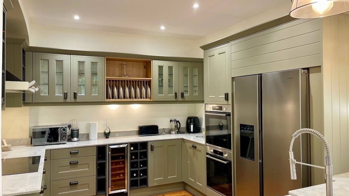 Northampton House | Gorgeous 4 bedroom Townhouse