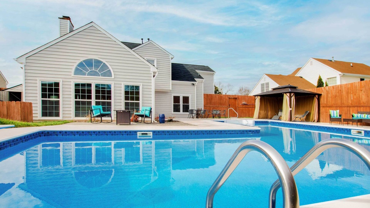Graham House | Gorgeous Graham Home with Private Outdoor Pool!
