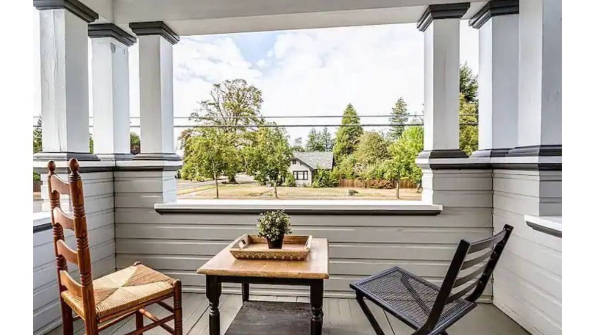 Central Oregon House | Gorgeous historical home close to everything!