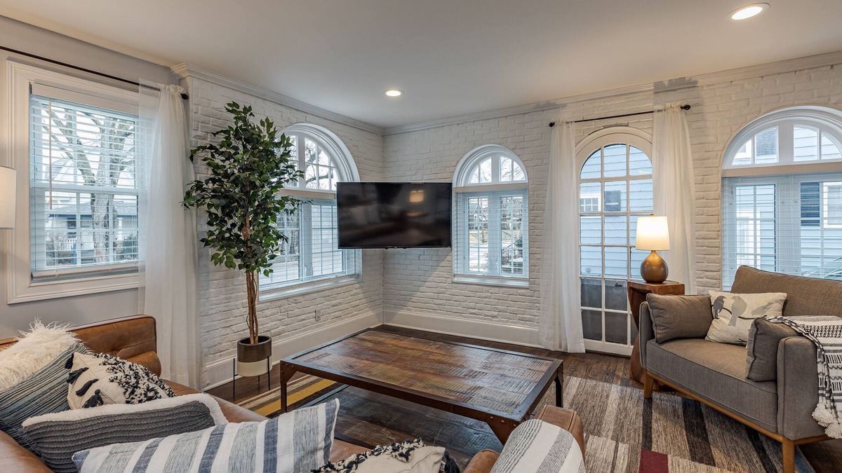 Harters Heights House | ♥ Gorgeous Home ☞ 1 mile to ND ★ High Speed Wifi ★ Families Welcome