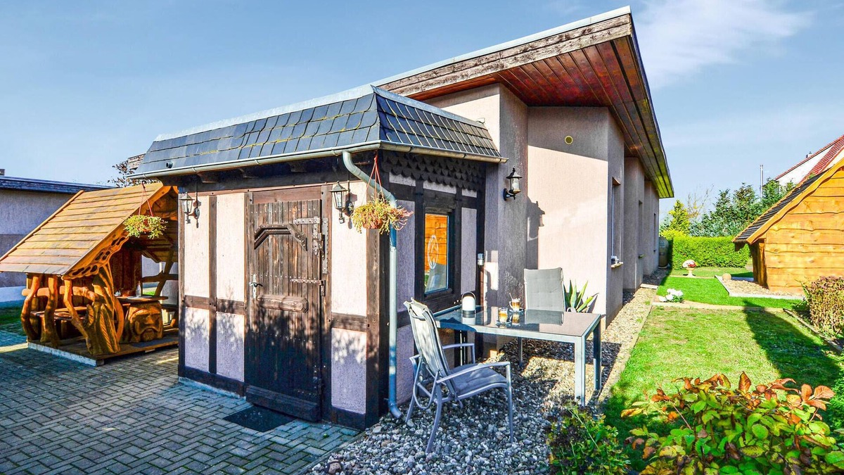 Falkenhagen House | Gorgeous home in Nordwestuckermark