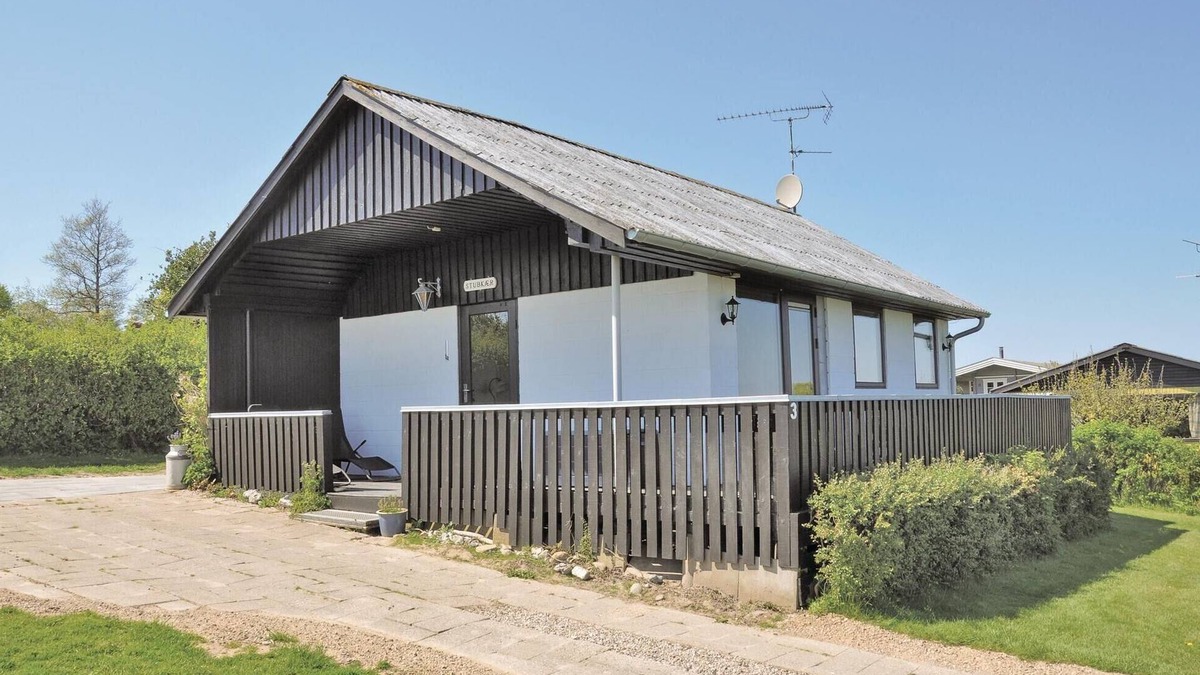 Asserballeskov House | Gorgeous home in Augustenborg with WiFi