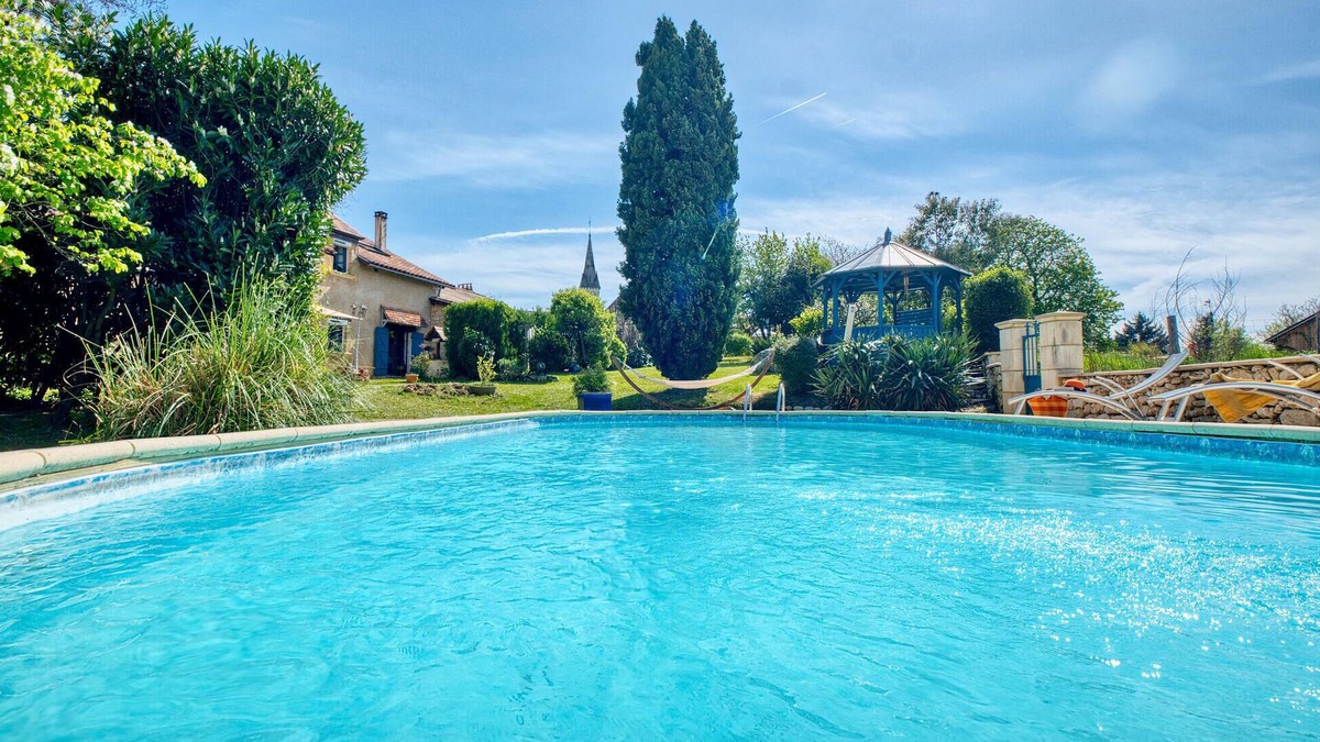 Bosset House | Gorgeous home in Bosset