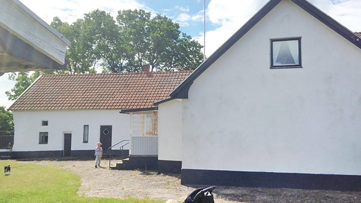 Degerhamn House | Gorgeous home in Degerhamn with kitchen