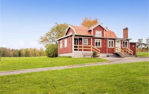 Eksjo Municipality House | Gorgeous Home In Eksjö With Kitchen