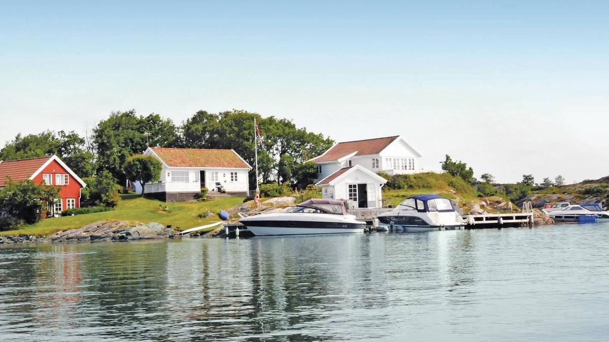 Flekkerøy House | Gorgeous home in Flekkerøy with WiFi