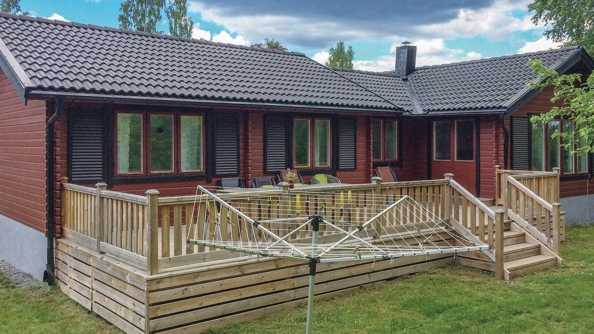Flen Municipality House | Gorgeous home in Flen with sauna