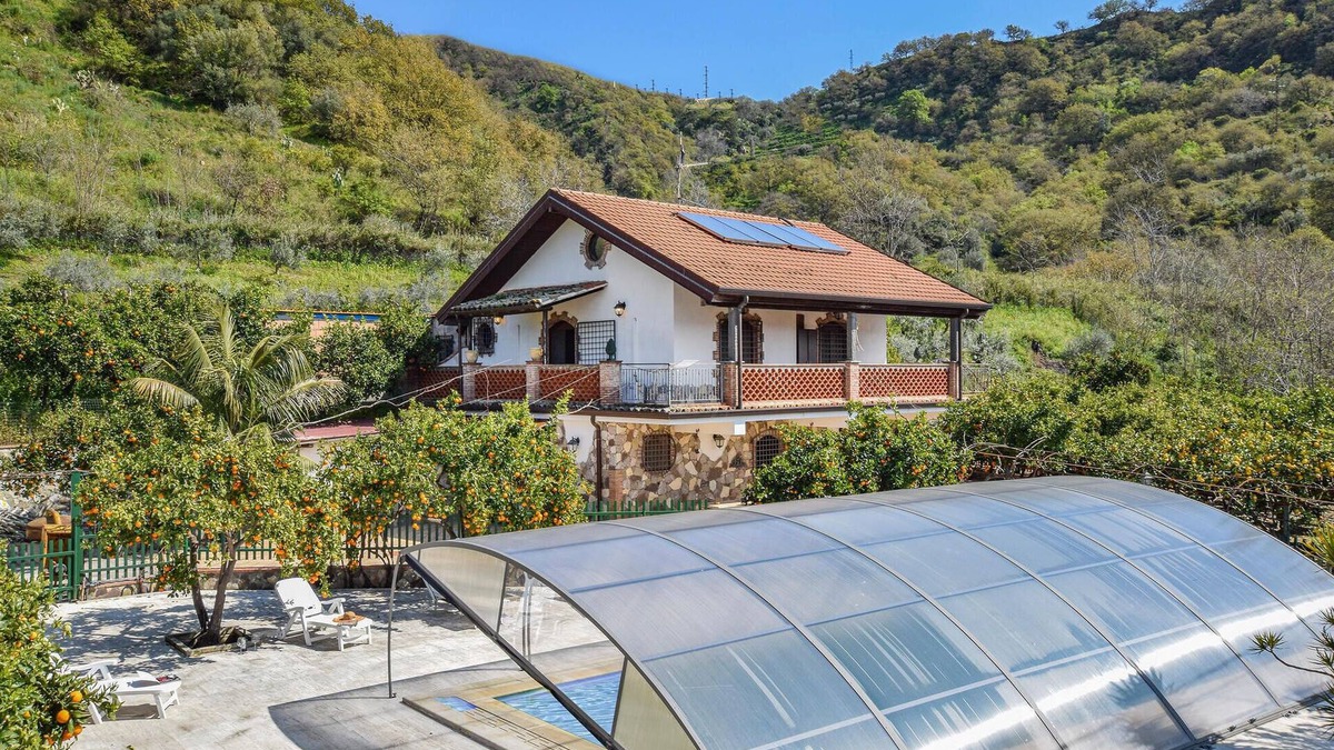 Gaggi House | Gorgeous home in Gaggi