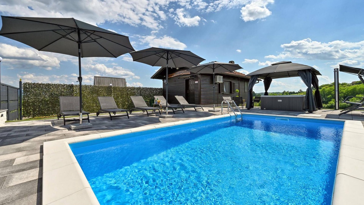 Krapina-Zagorje House | Gorgeous home in Jalsje with sauna