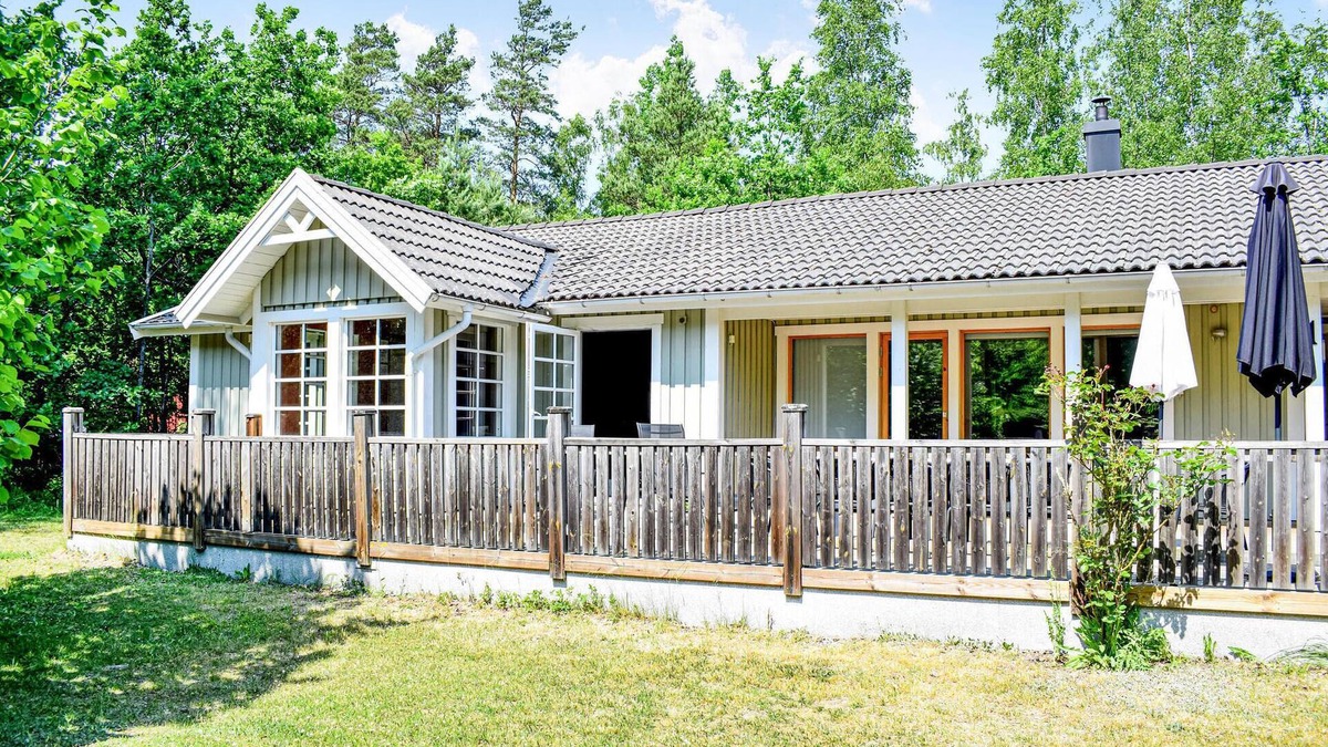 Kopingsvik House | Gorgeous home in Köpingsvik with sauna