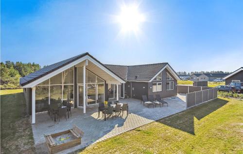 Houstrup House | Gorgeous Home In Nørre Nebel With Sauna